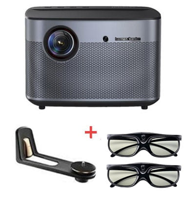 Full HD projector with 1350 ANSI lumens